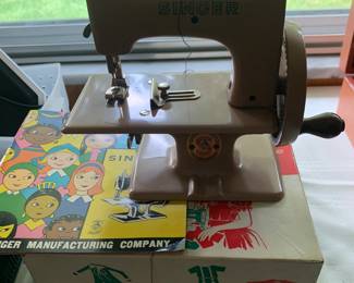 Wow - box, manual and machine