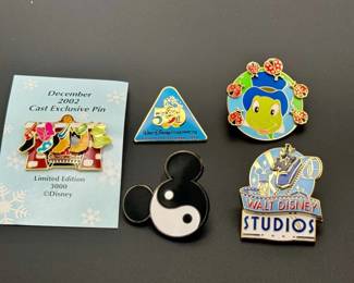 Walt Disney Pins