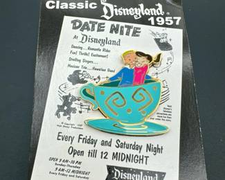 Disneyland Resort Cast Exclusive Date Night Limited Edition, 3000 Pin
