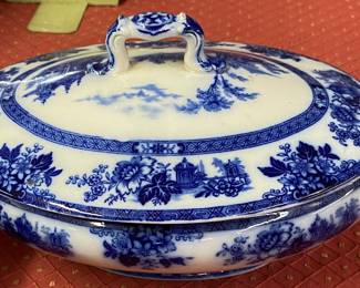 Dalton Burslem Madras Covered Casserole