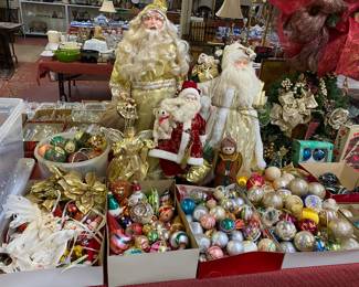 Assorted Christmas Decor