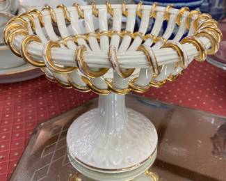 Porcelain Pedestal Bowl