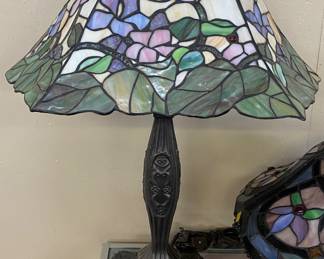 Tiffany Style Table Lamp