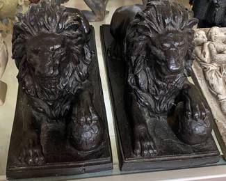 Large Pair of Sentry Lions