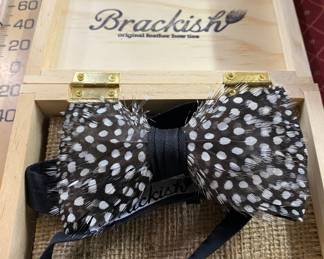 Brackish Feather Bow Tie