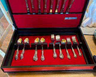 Flatware w/ Case