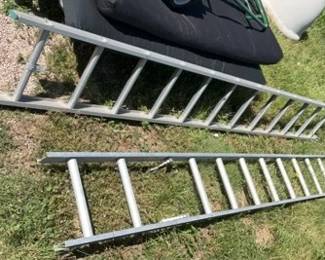 24 ft Aluminum Extension Ladder
