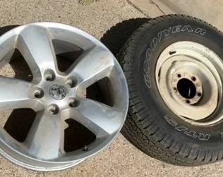 Dodge Rim Rim with Tire