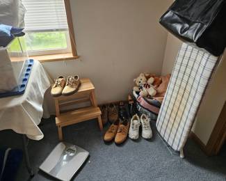 Men's and women's shoes and clothes