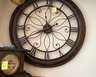Wall clock 