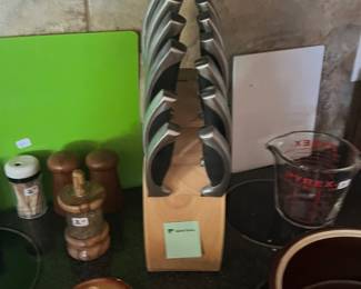 Steak knife block 
$45
