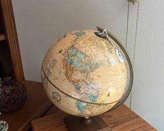 Globe
$10