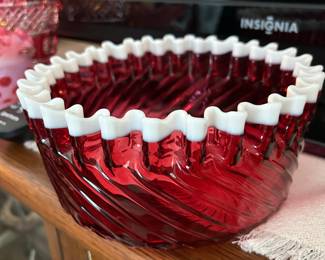 Hobbs Brockunier Glass Bowl Ruby Red Swirl Optic White Crimped Edge Ruffle