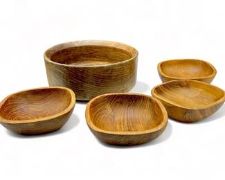 Lot # : 512a - 5pc vintage teakwood salad bowl set 1- large
