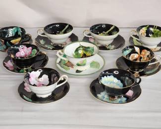 Lot # : 476 - 9 Occupied Japan cups & saucers hand painted
