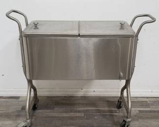 Lot # : 232 - Metal cooler cart