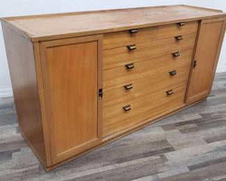 Lot # : 1 - Edward Wormley for Drexel Precedent side board