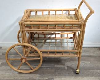 Lot # : 557a - Vintage rolling Tiki Rattan Bar Cart 
