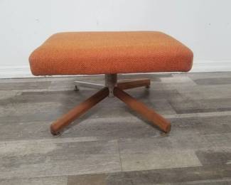 Lot # : 718 - Mid century modern ottoman