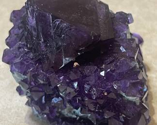 Lot # : 802 - Deep purple amethyst specimen
