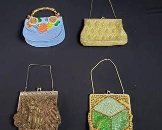 Lot # : 601 - Group of vintage beaded handbags

