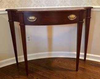 Federal Style Single Drawer Shaped Top Sofa Table
