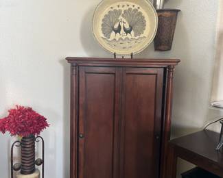 This item (armoire only) is available for PRESALE.  Please text photo to 760-668-0554 to purchase.  We accept Zelle