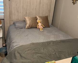 This item (bed only) is available for PRESALE.  Please text photo to 760-668-0554 to purchase.  We accept Zelle