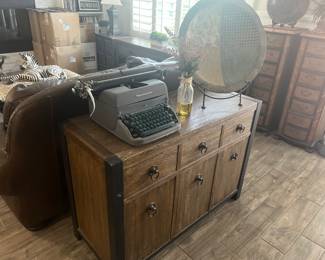 This item (dresser only) is available for PRESALE.  Please text photo to 760-668-0554 to purchase.  We accept Zelle