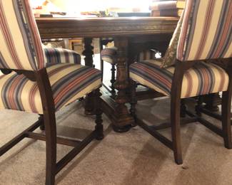 Dining table with 6 chairs