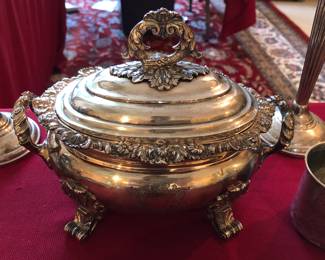 A fine antique English silver diminutive covered tureen by William Ruskin 1800/1820.