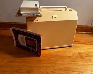 Singer sewing maching