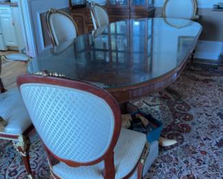Dining table with 6 chairs