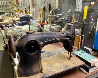 Singer sewing machine