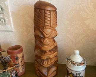 Vintage tiki