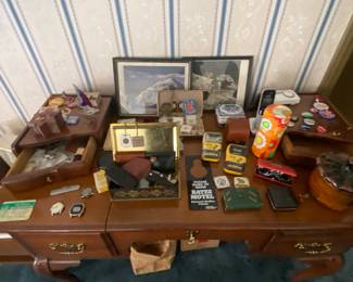 Pins, cuff links, and collectible politely ephemera