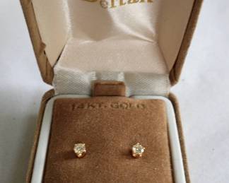 14KT Yellow Gold Diamond Earrings 
