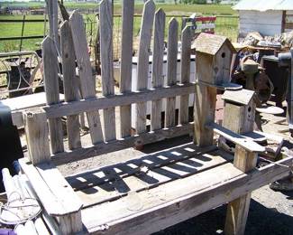 Yard Bench\