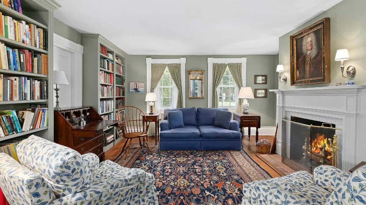 Landmark Sagaponack Farm House & Barn starts on 6/21/2024