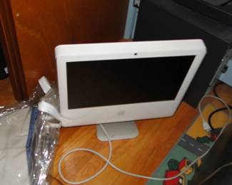 IMAC computer and Dell computers