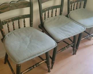 Set of 6 Late 20th Century Hitchcock Inn Chair With Eagle Stencil