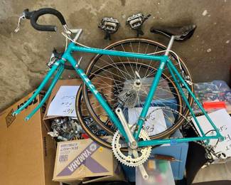 Vintage Trek bike frame and wheels 