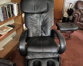 Human Touch Massage Chair - WORKS GREAT