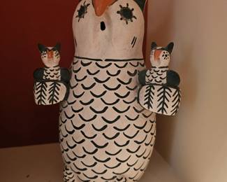 Cochiti Pueblo Tall Owl w/2 baby owl. Seferina Ortiz. 8" high. ( Ref: 16/1500)