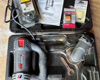 933 RotoZip w Circle Cutter