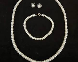264 Freshwater Pearl Set