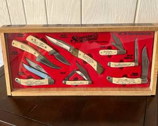 779 Schrade Scrimshaw Store Display W 8 Knives
