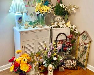 311 Floral Decor  White Furniture