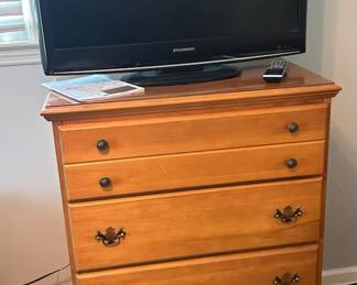 544 Chest Of Drawers  TV