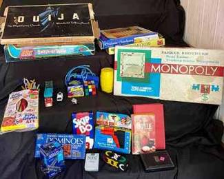 747 Vintage Monopoly  Other Classics